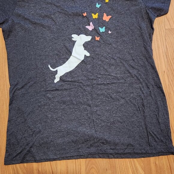 Dog Chasing Butterflies Shirt XL EUC - Picture 3 of 5